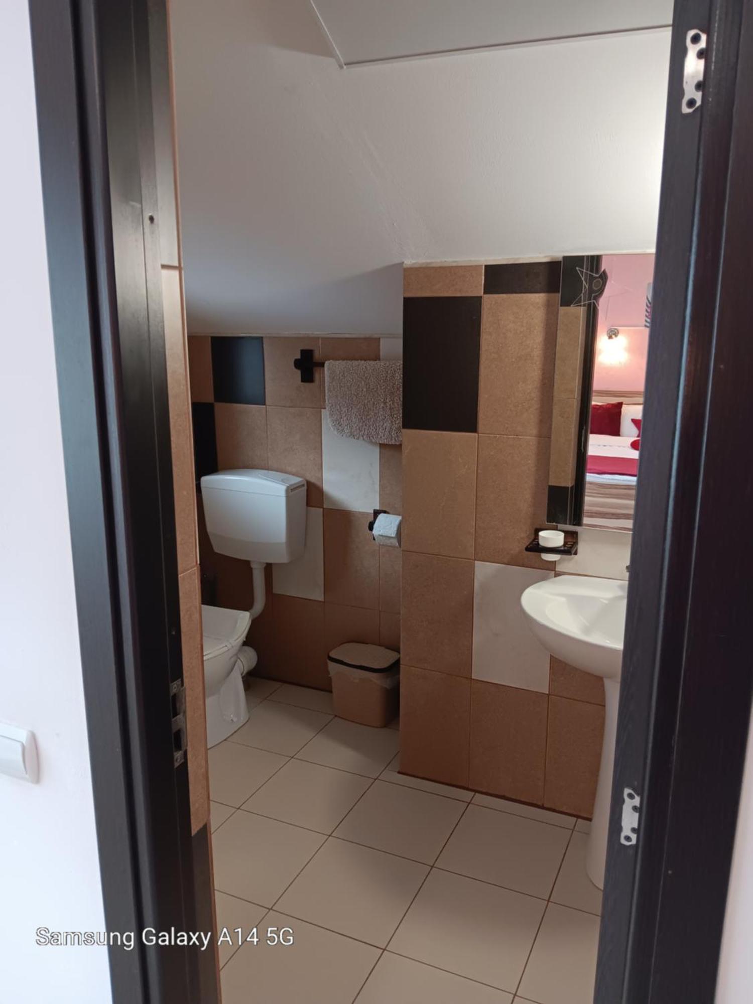 Casa Cu Semineu Moieciu Villa Moieciu de Jos Bagian luar foto
