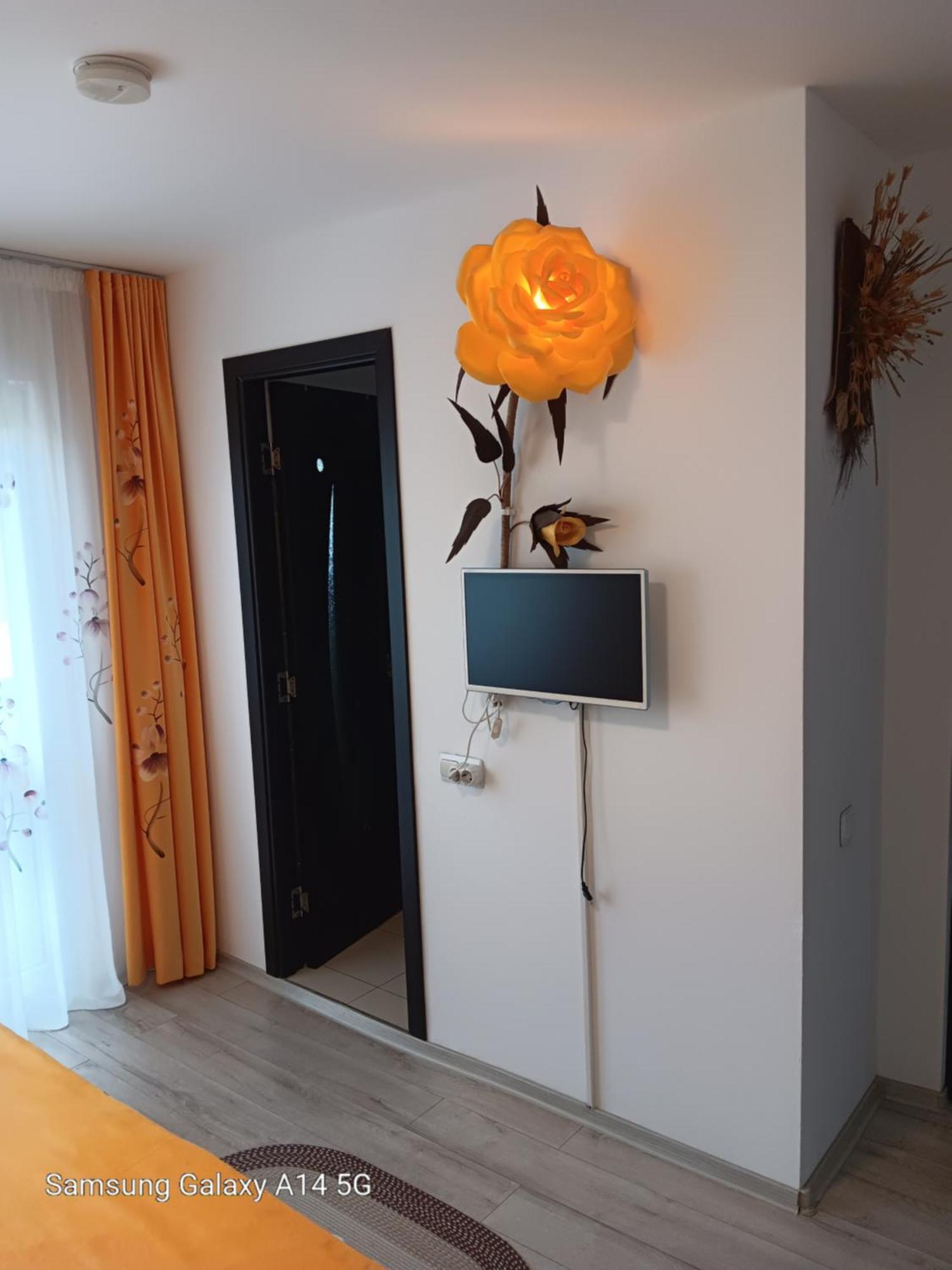 Casa Cu Semineu Moieciu Villa Moieciu de Jos Bagian luar foto