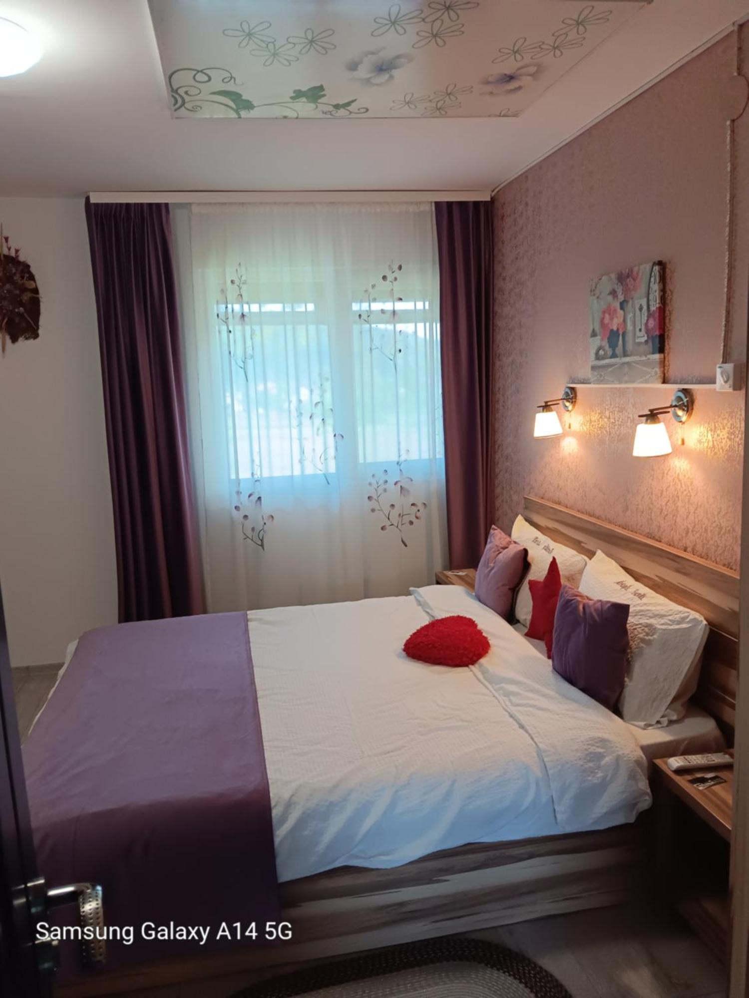 Casa Cu Semineu Moieciu Villa Moieciu de Jos Bagian luar foto